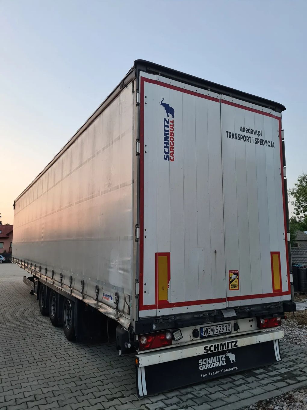 Schmitz Cargobull Mega