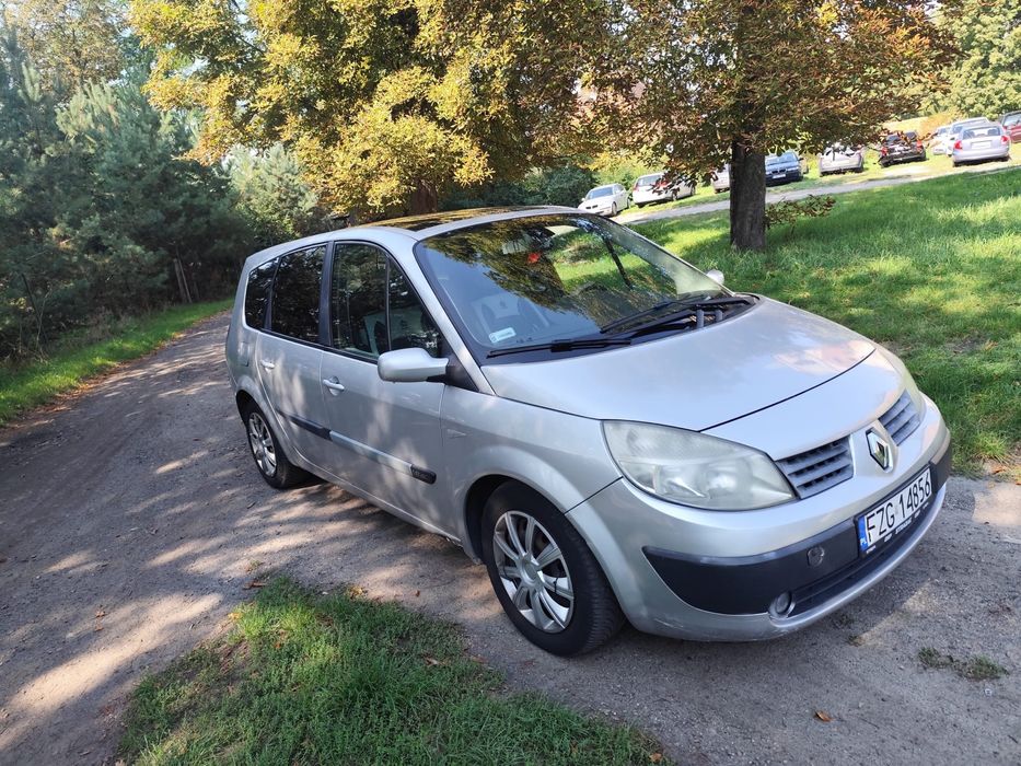 2006r 7 osobowy renault scenic