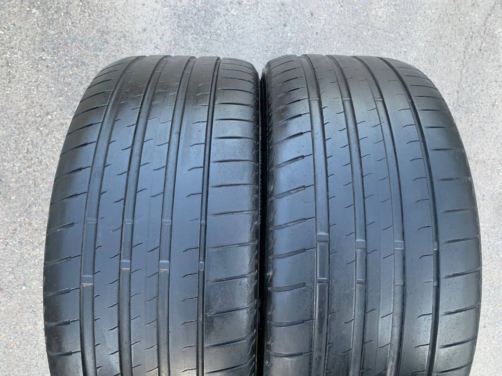 Шини Bridgestone Potenza Sport 265/45 R20 пара