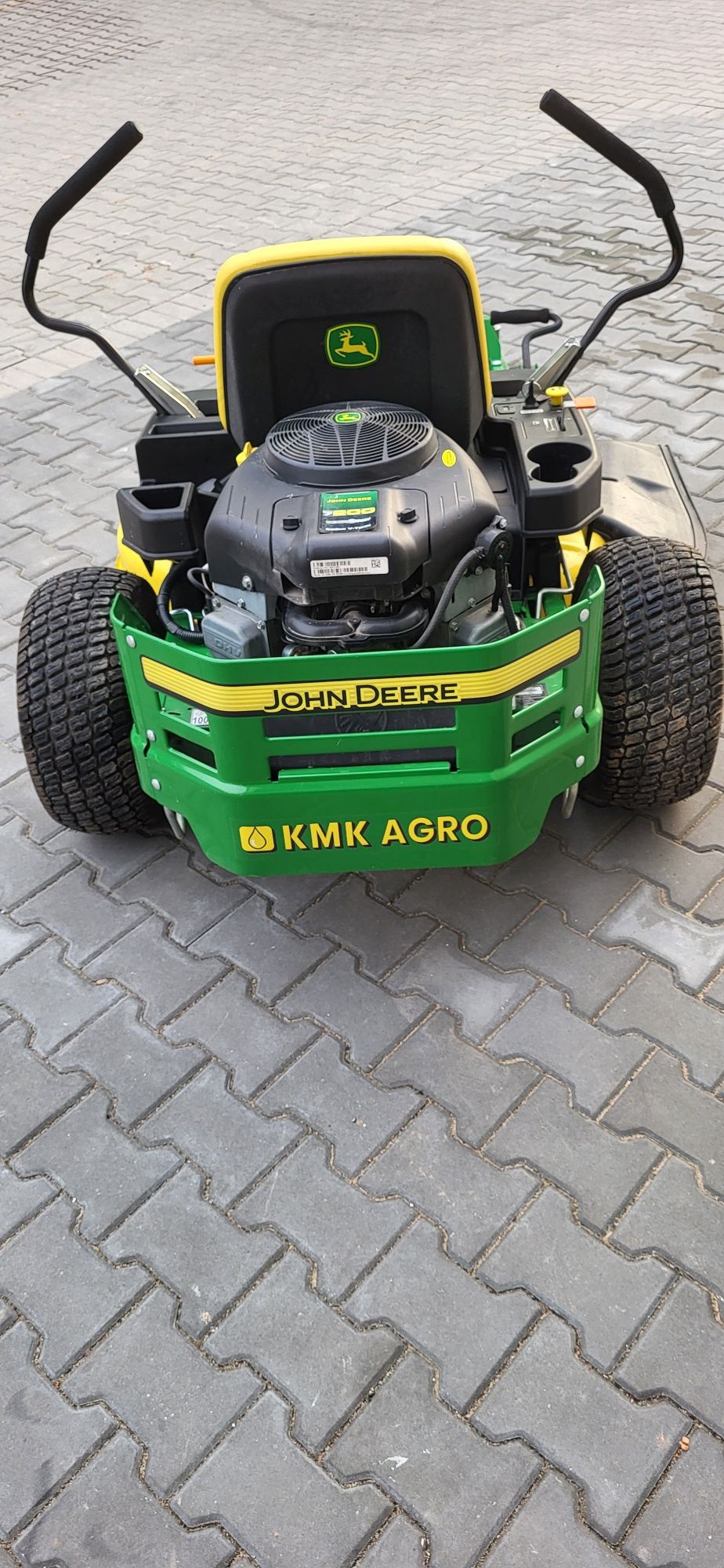 John Deere ZTrak