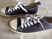 Ténis PRIMARK N° 39 usados