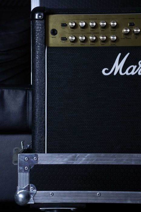 Marshall JVM215C 2-Channel 50-Watt 1x12" + NSP Cases (UK) + Footswitch