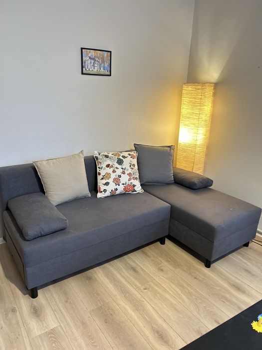 Sprzedam narożnik malo uzywany z funkcją spania