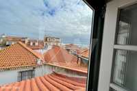 Casa do Espírito Santo em Lisboa - Alfama. Bom investimento para arren