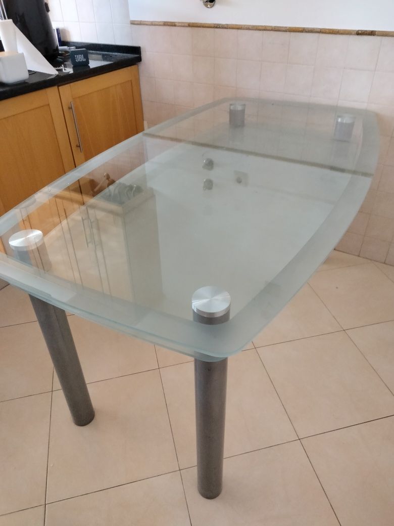 Mesa de vidro sala/cozinha