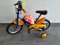 Bicicleta para criança, no estado visível nas fotos.