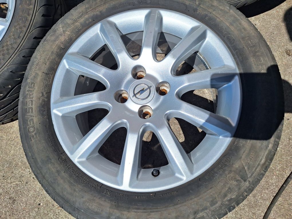 Jak nowe alufelgi 4x100 16 ET37 OPEL Astra H Corsa Meriva koła felgi