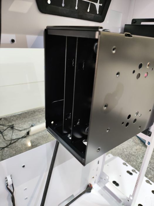 Torre PC Lian Li 011 Dynamic