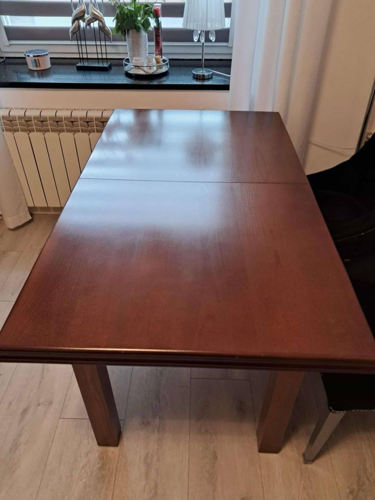 Meble ( komoda stół krzesła)