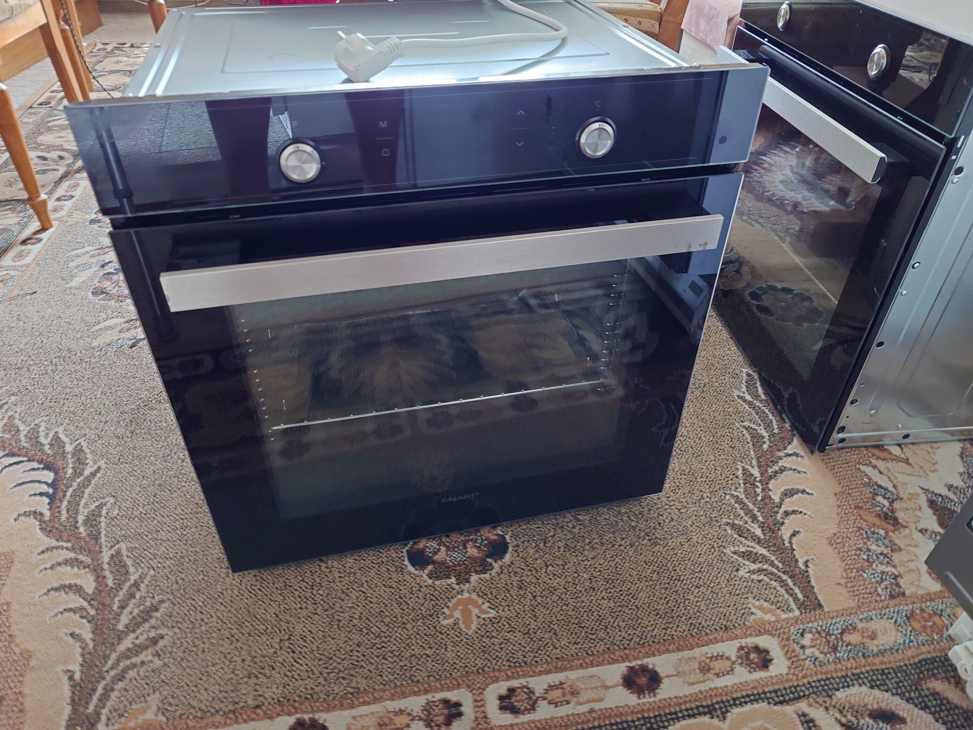 Piekarnik Sharp ka-70v19bm2 jak nowy!