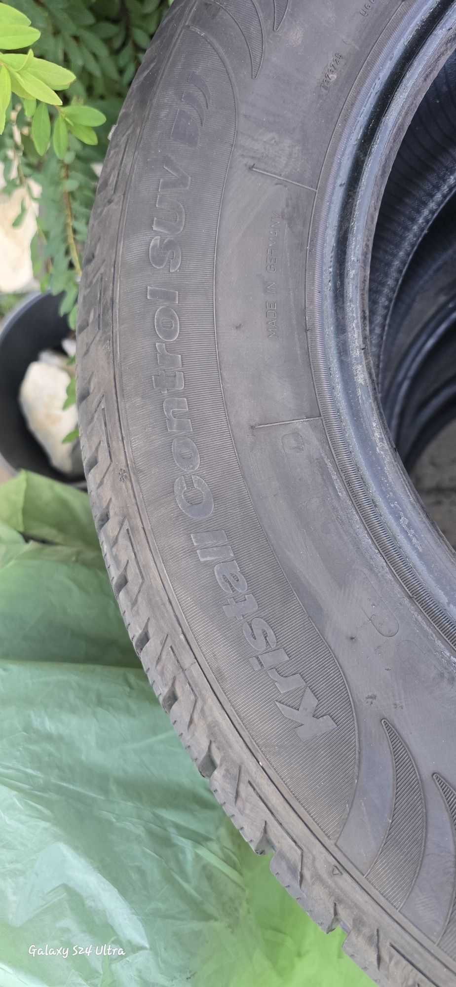 Sprzedam używane opony zima fulda kristall control suv 215 70 r16 100t