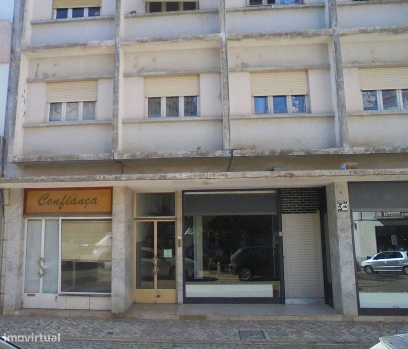 Oportunidade Única! Prédio em Propriedade Total no Coração de Beja
