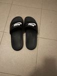 Chinelo da nike preto