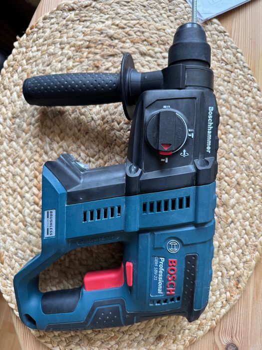 Bosch GBH 18V-21  młotowiertarka