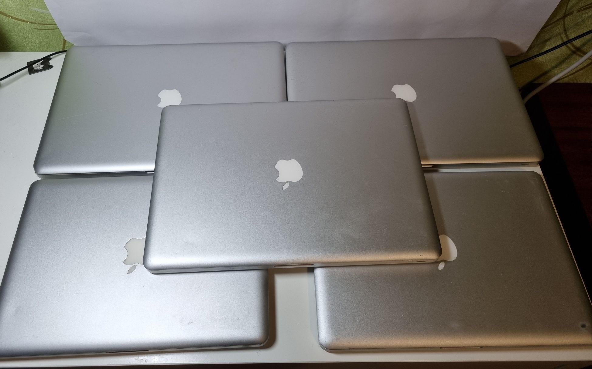 Ноутбуки Apple Macbook A1278,  A1286 б/у з Европи