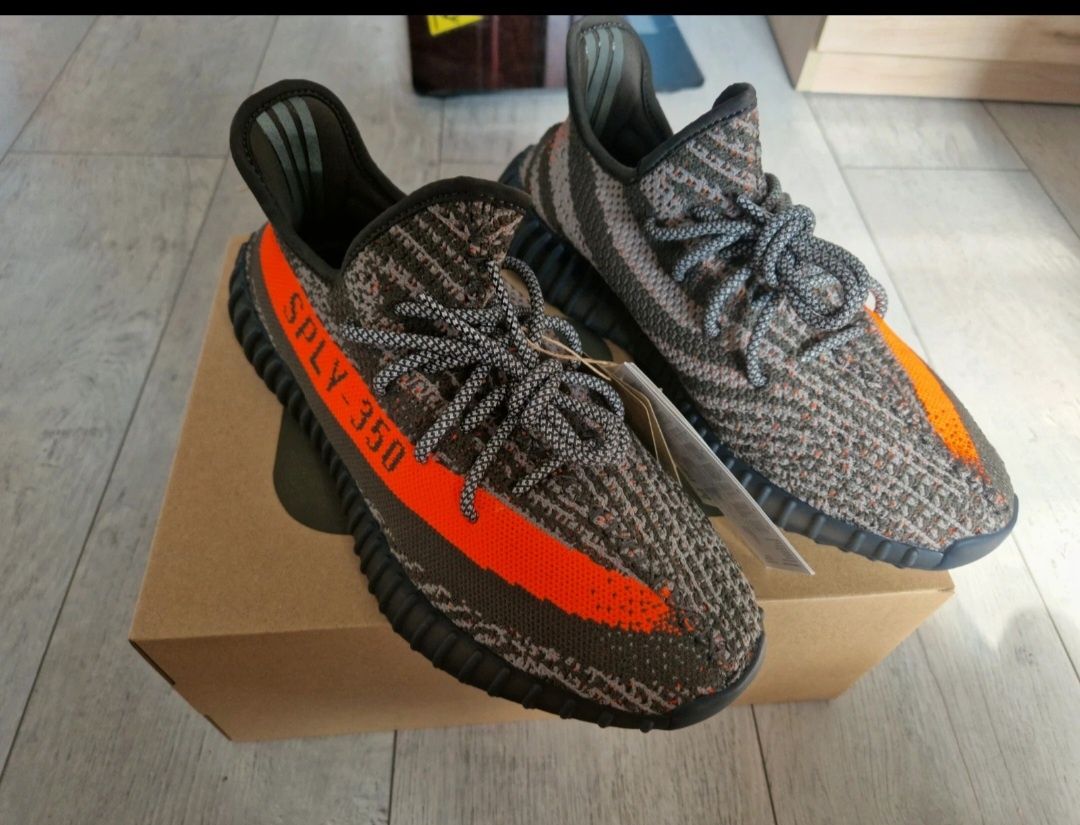 Yeezy 350 carbon beluga r.42