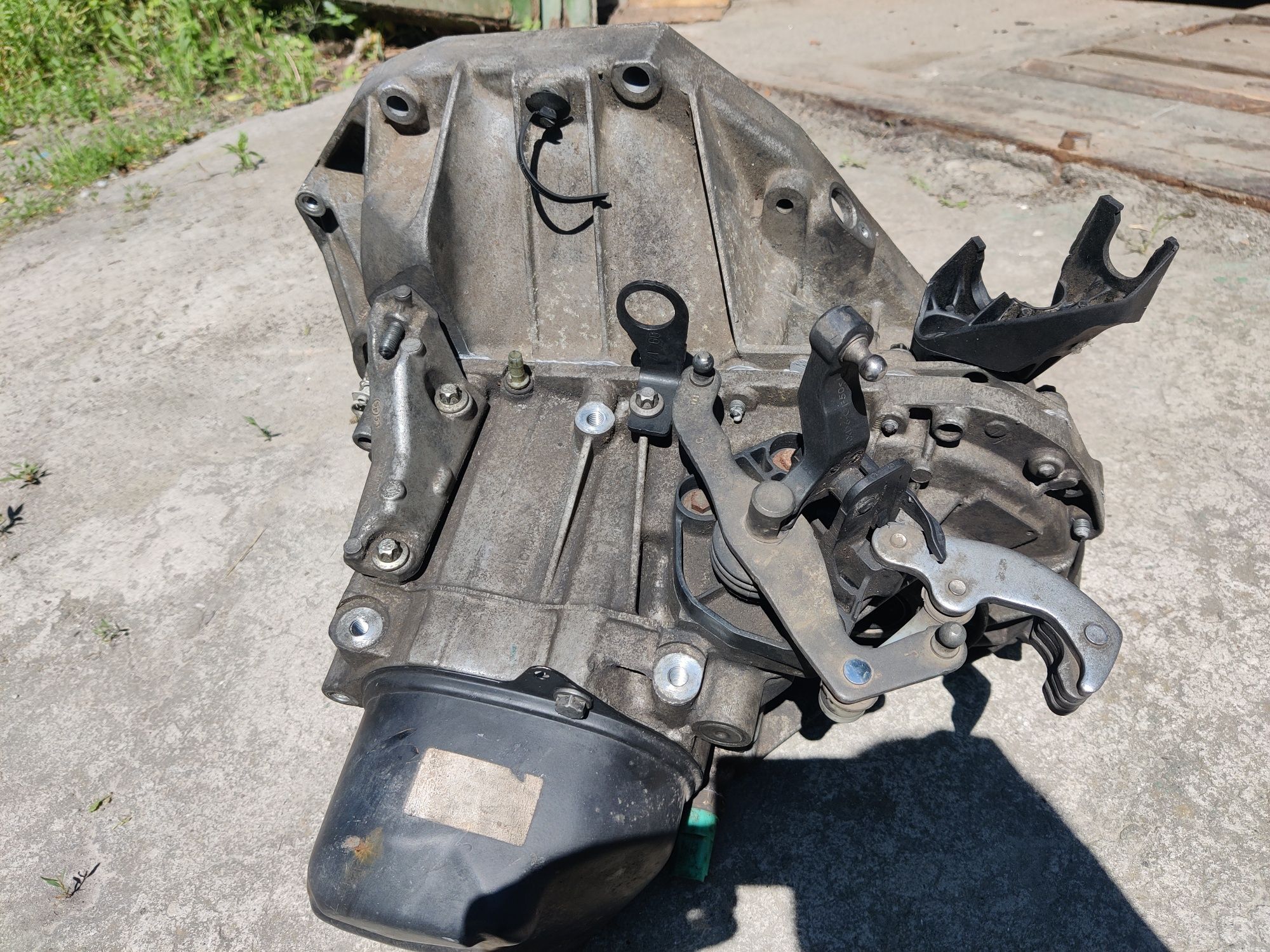 Коробка переключения передач renault clio КПП 321016454r
