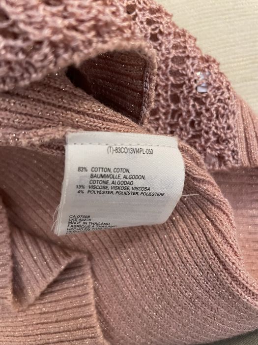 Жіночий топ ,розмір S,ніжно рожевого кольору с паєткамі