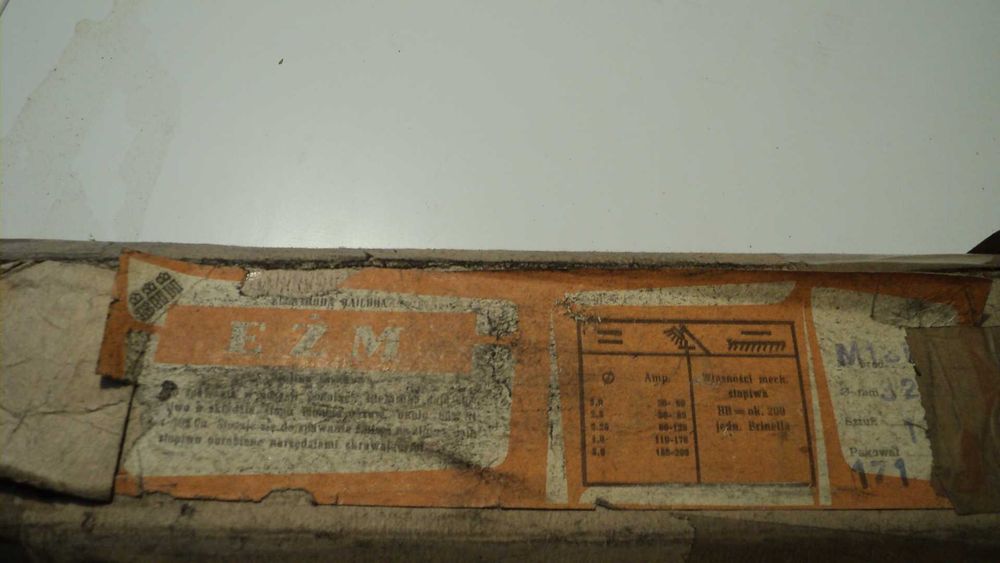 elektrody do żeliwa EŻM EżNiFe stali narzędziowej  trudnospawalnej