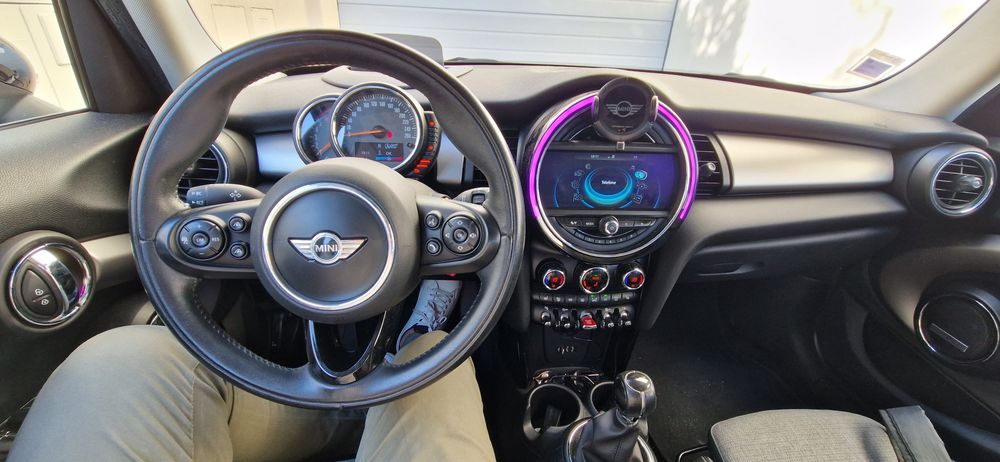 Mini Cooper D - 5 portas