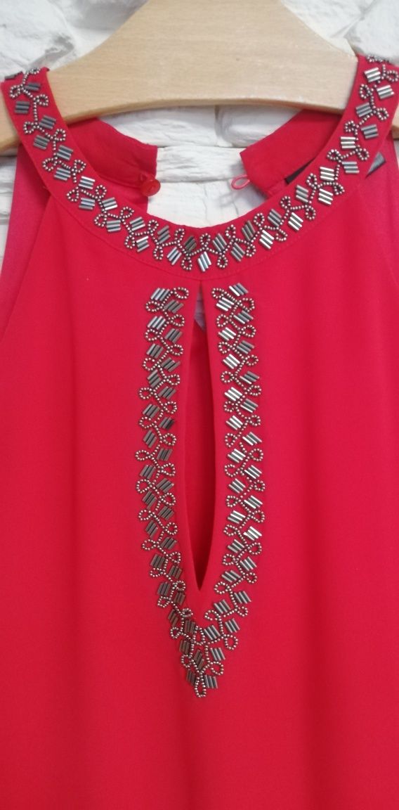 Wizytowa imprezowa sukienka czerwona rozmiar 40 o linii litery A jak n