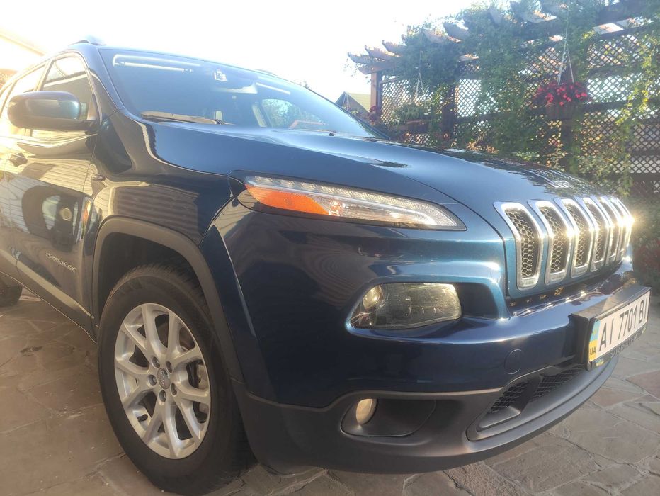 Jeep Cherokee Latitude Plus 2018 4WD