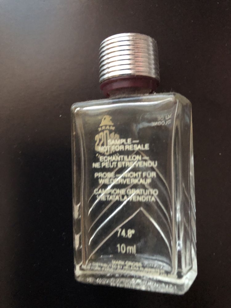 Stara buteleczka z perfum