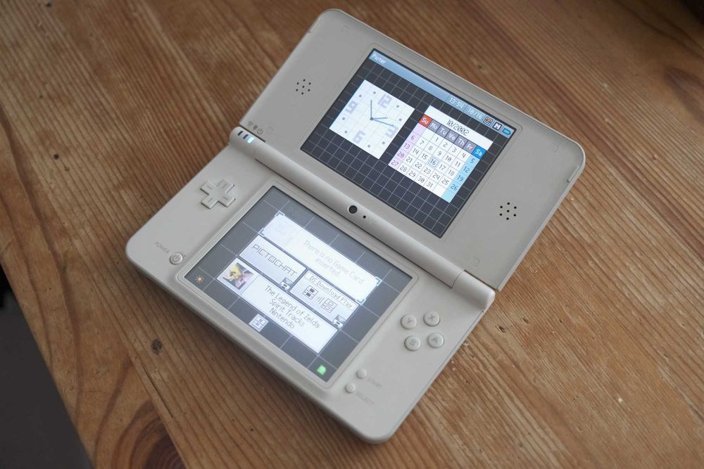 Nintendo DSi LL XL biały przerobiony gotowy do gry zestaw z etui