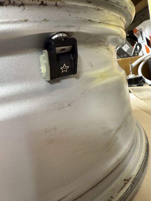 Диски BMW R18 8j ET30 5x112