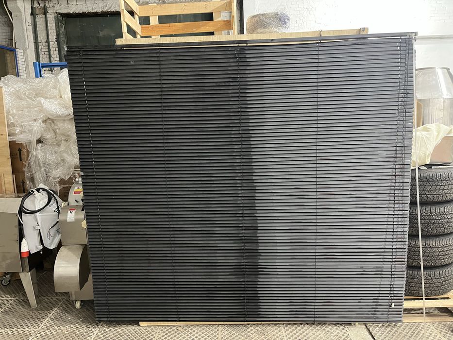 Продам жалюзі .2000*1900 і 2000*520.