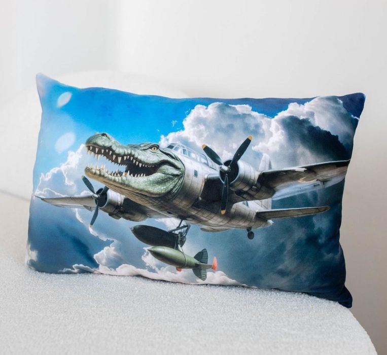 Подушка антистрес-обіймашка Tralalero Tralala Тралалело Тралала Брейнр