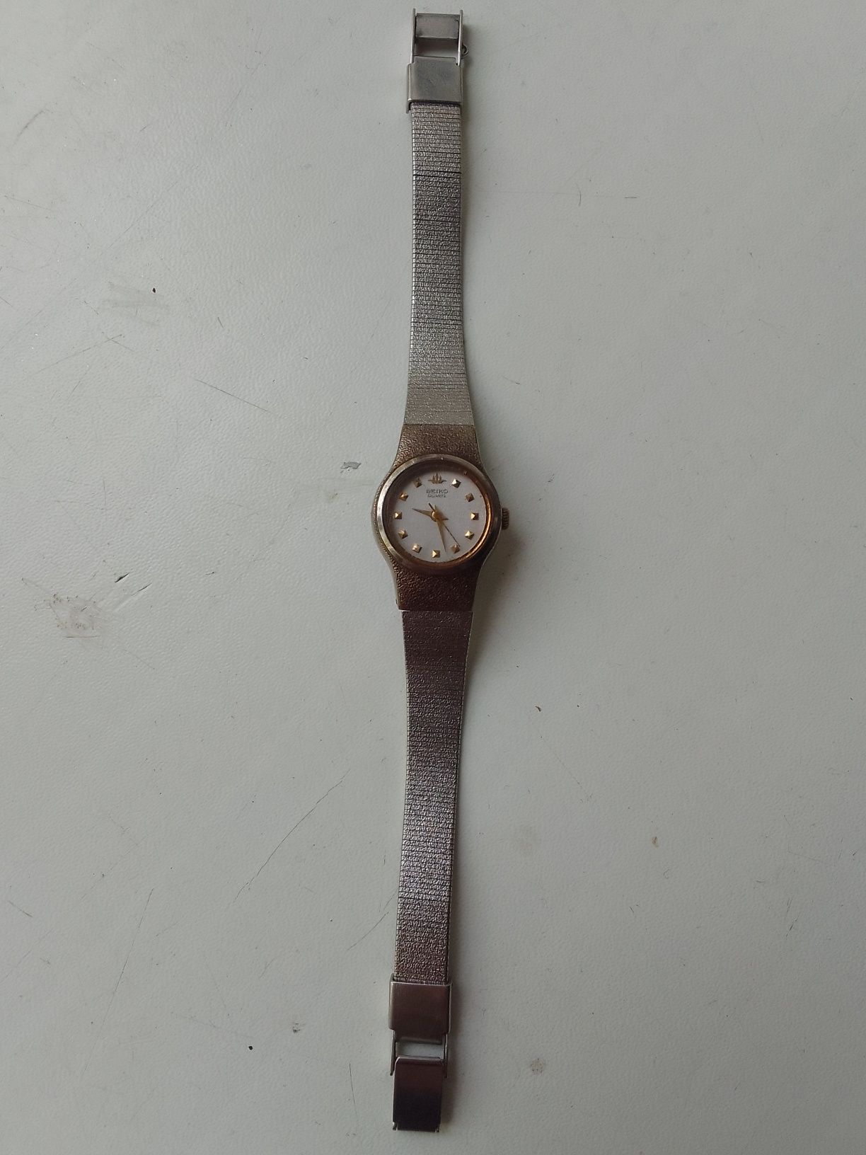 Часы женские ,seiko
