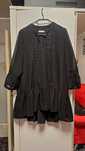 Czarna tunika kropki falbana falbany Reserved 42/XL/14 plus size