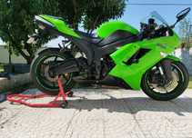 Ninja ZX6R 2008 (Troco por Sport Touring)