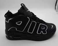 Ténis air max uptempo preto com branco