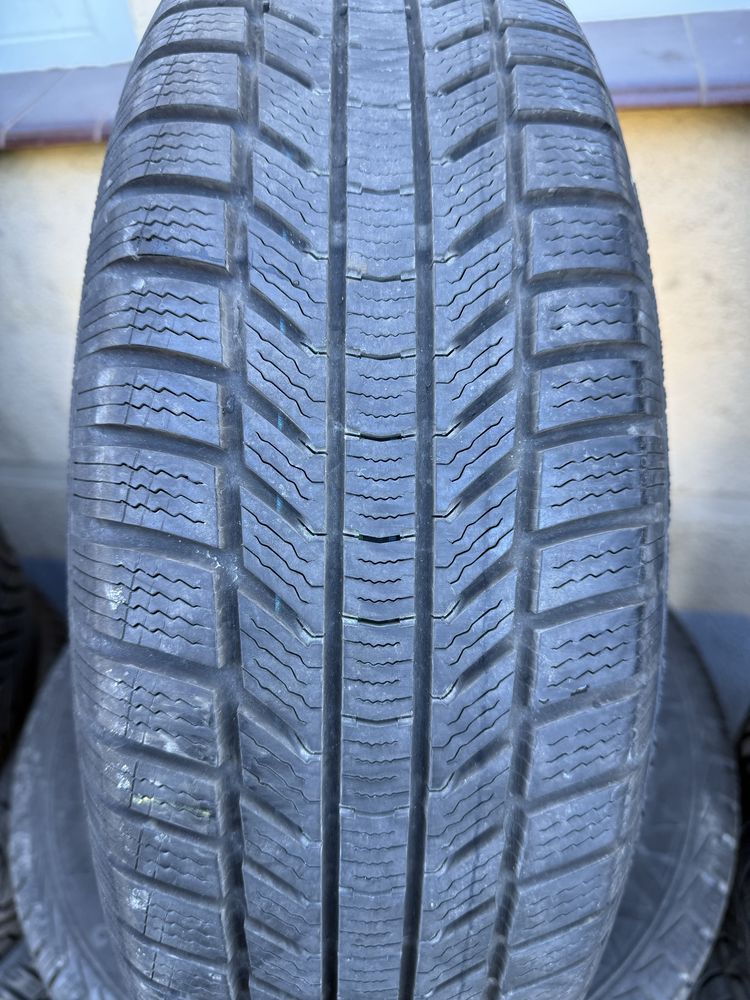2xContinental 215 70r16., 2022 6mm