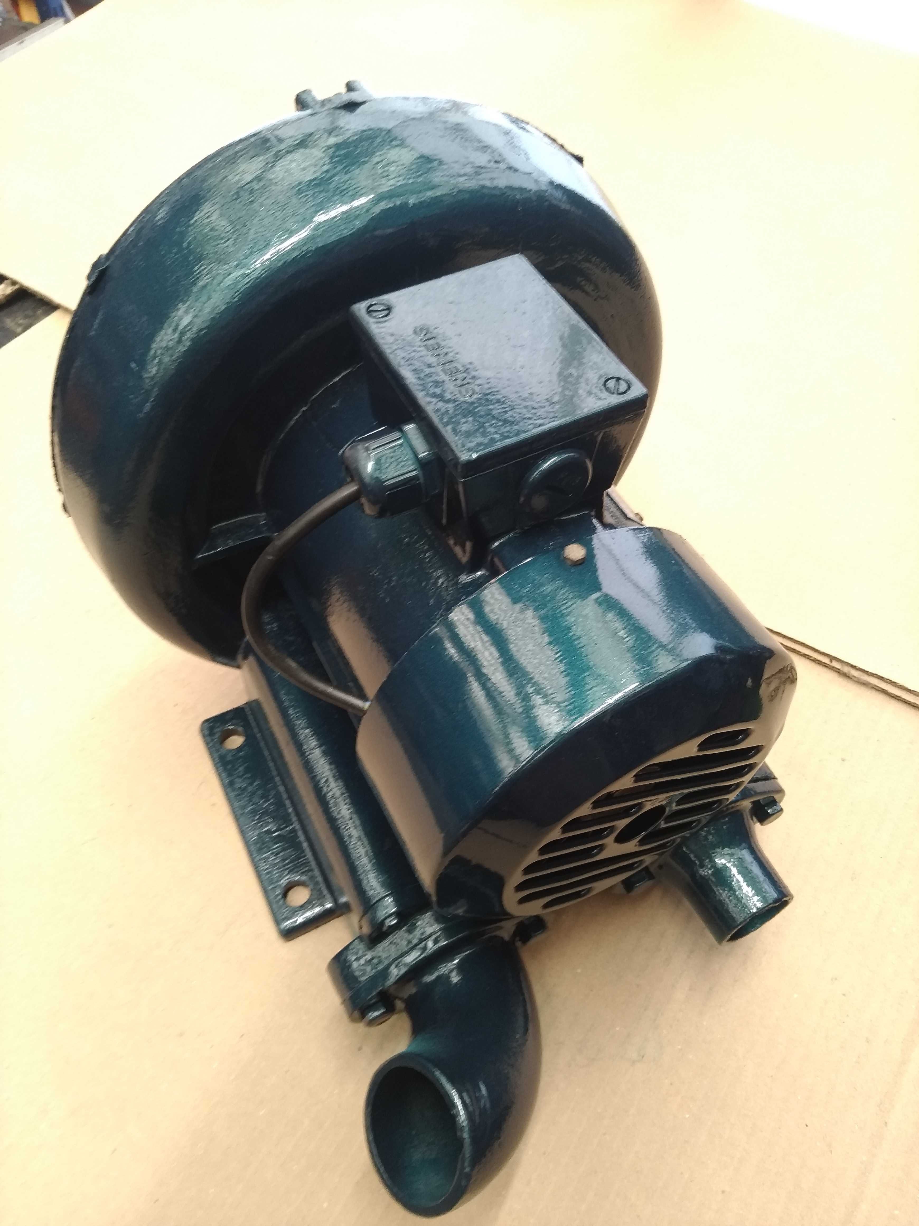 Motor de vácuo trifásico