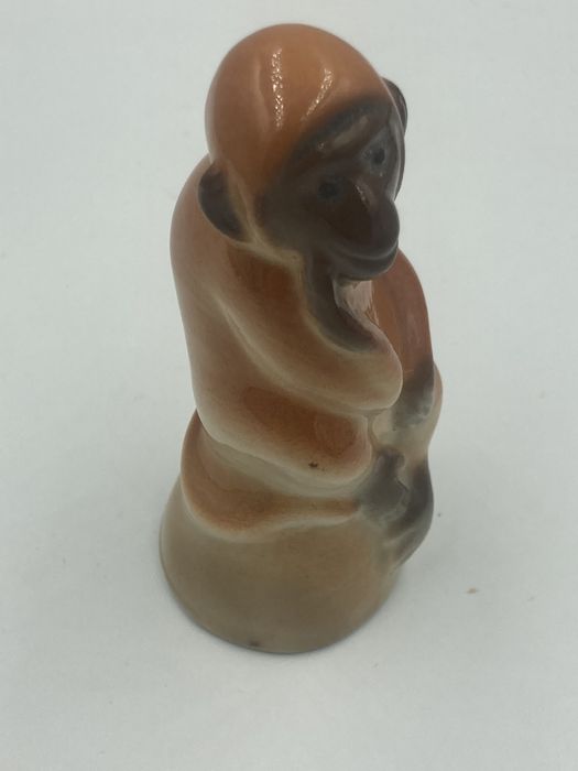 Figurka porcelanowa małpka, ZSRR lata 70te