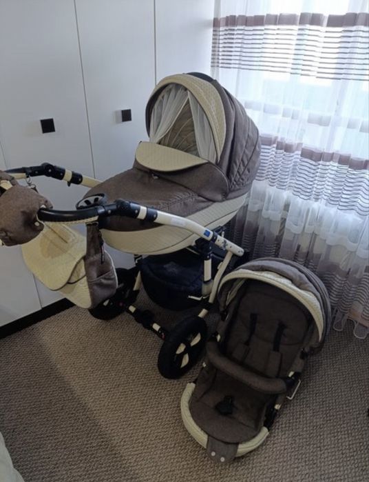 Коляска люлька та прогулочна