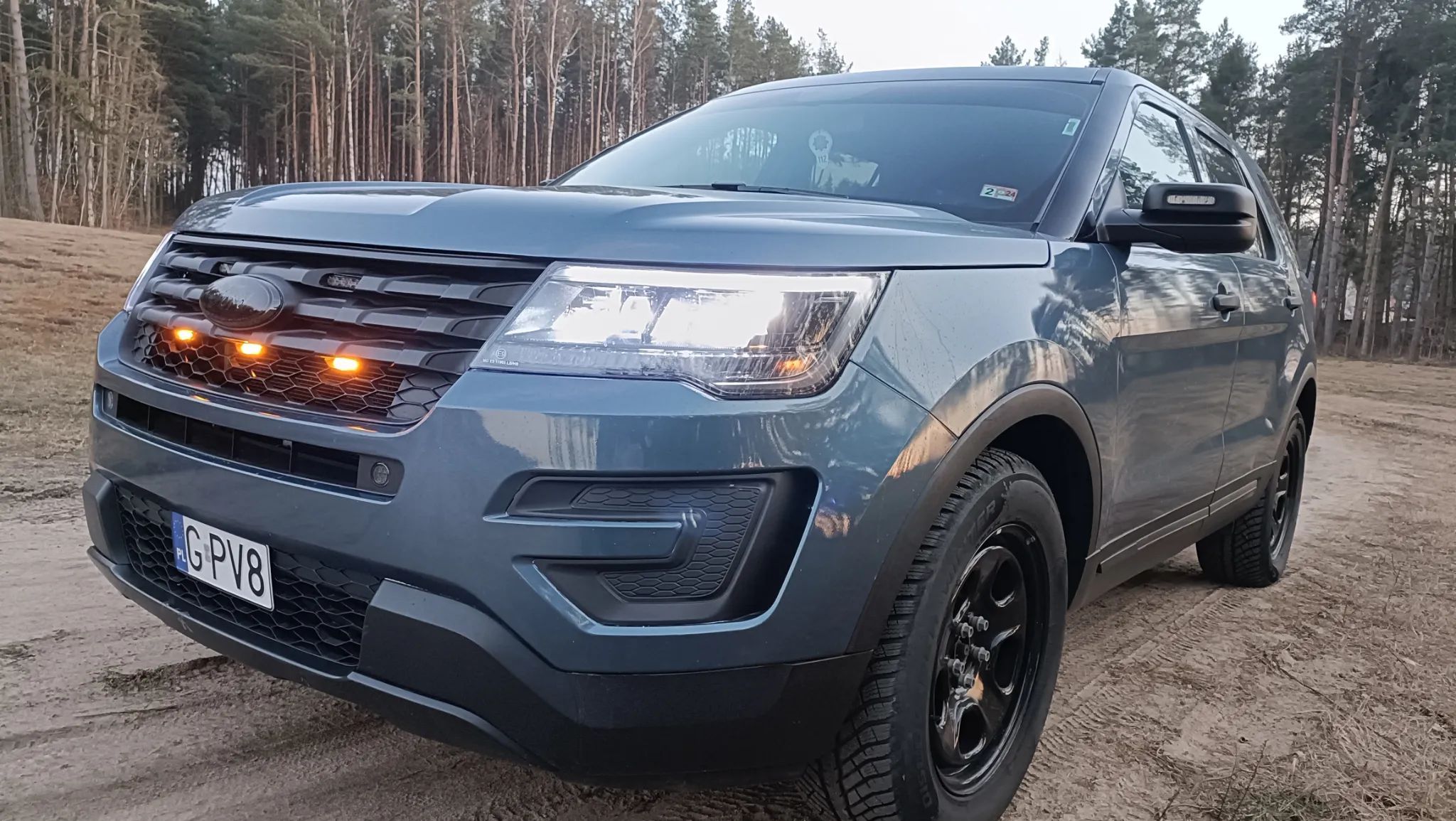 Ford Explorer Police Interceptor AWD Radiowóz