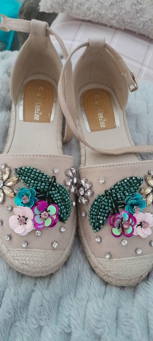 Espadryle z koralikami