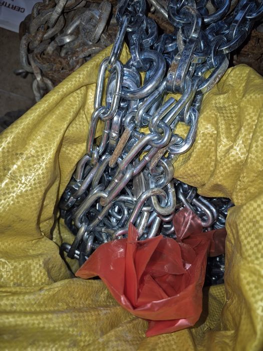 Pasy transportowe,łańcuchy,klucze,przewody