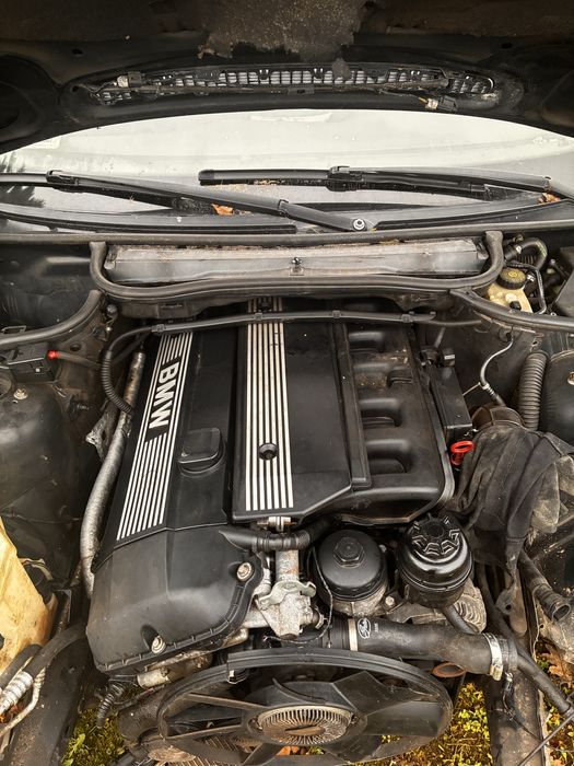 Silnik m54b25 bmw e46