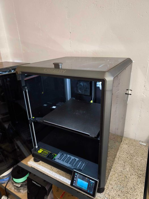 Impressora 3D - Creality K1 Max como nova, pronta a imprimir