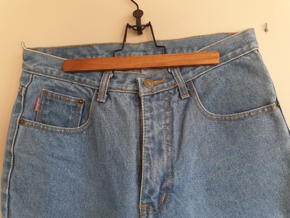 Spodnie klasyczne jeansy z prostymi nogawkami vintage niebieskie nowe