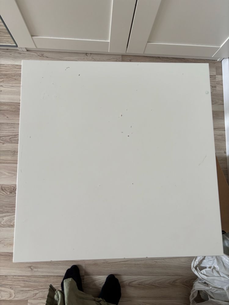 Stolik bialy Ikea 50x50x40
