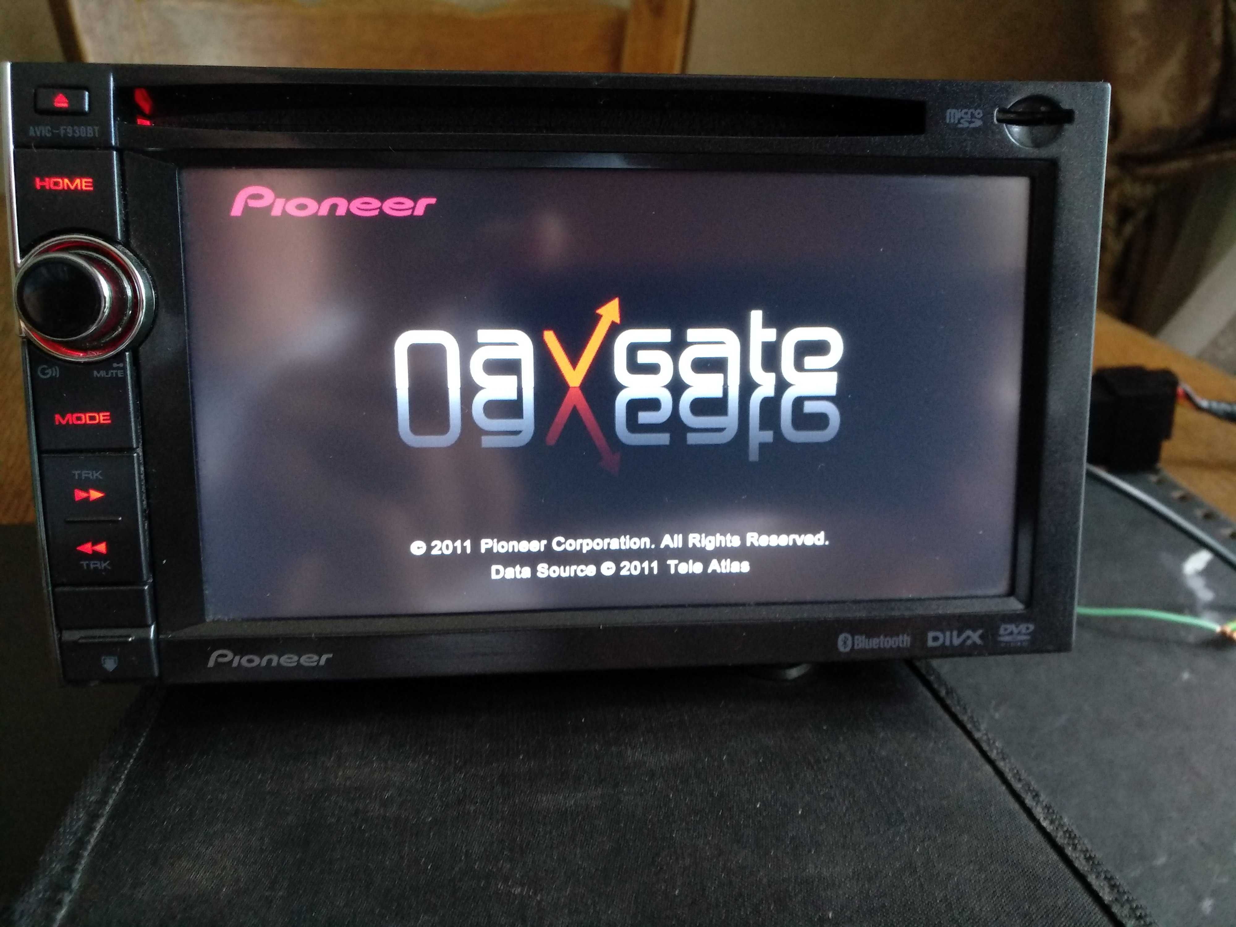 AV-система Pioneer AVIC F-930BT