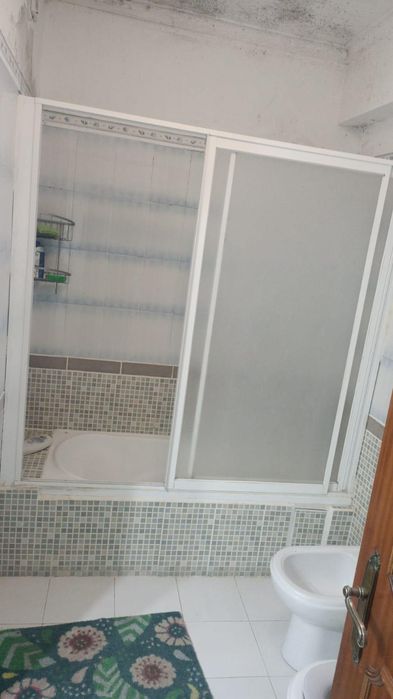 Arrendo quartos compartilhados