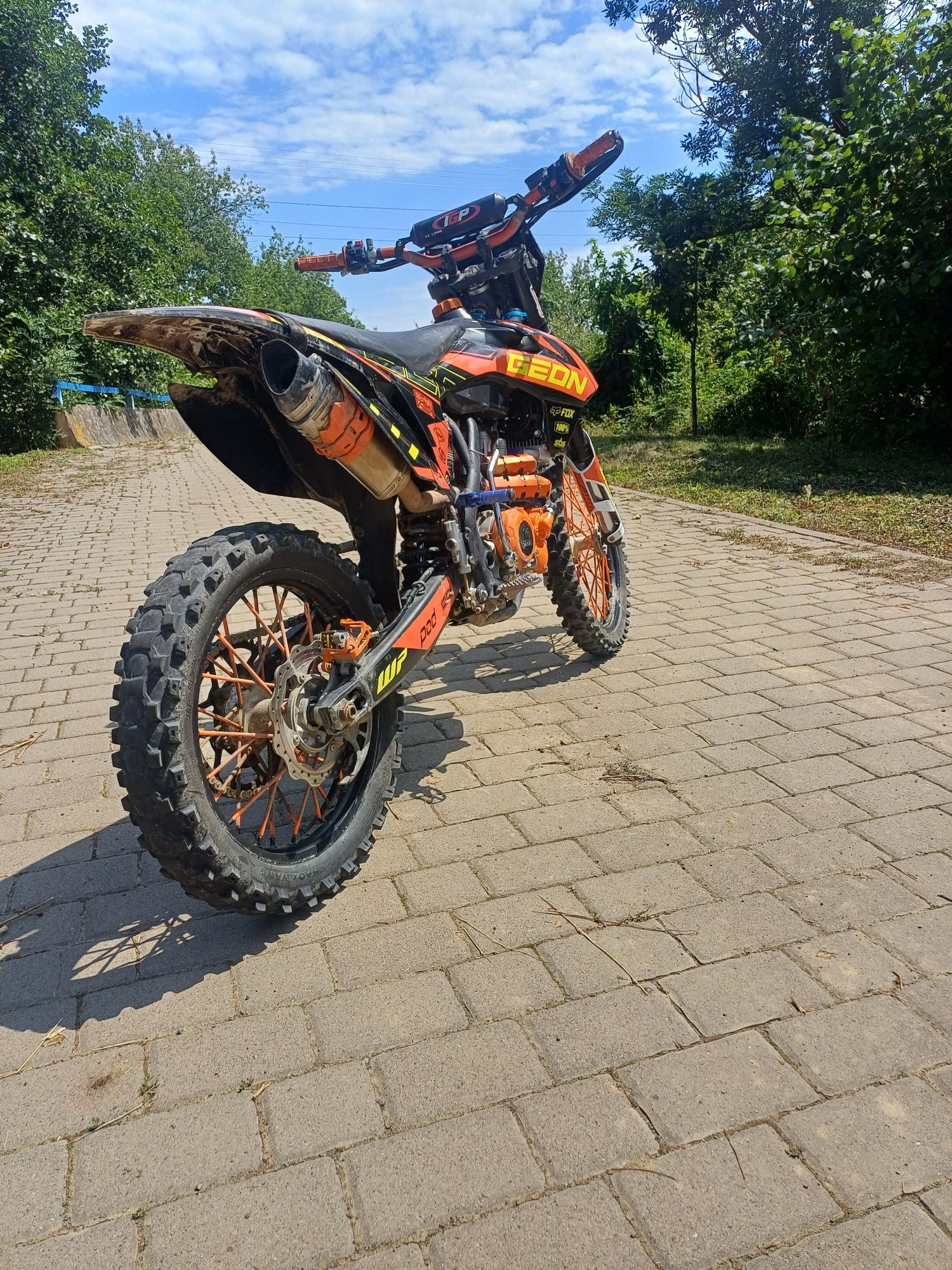 Продам Geon gns 300