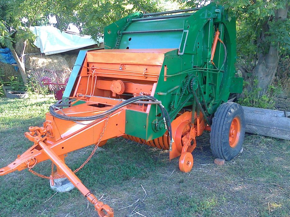 Продам трактор.   .